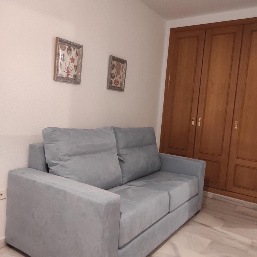 El Barquito Del Abuelo Apartment Malaga Exterior photo