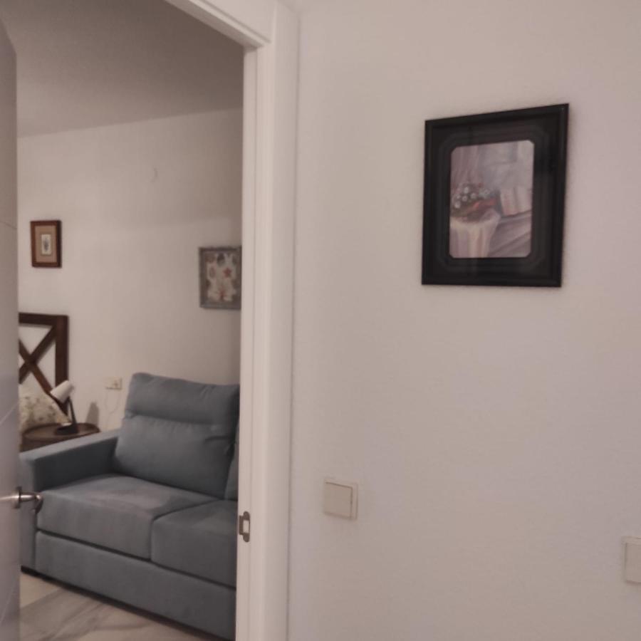 El Barquito Del Abuelo Apartment Malaga Exterior photo